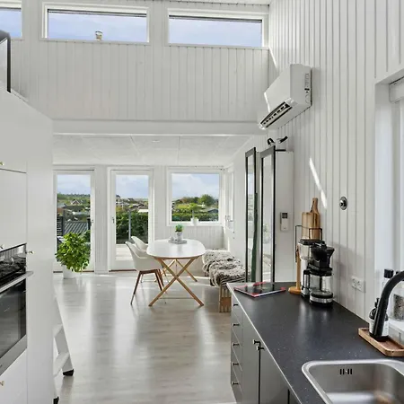 Lovely With Sea View *