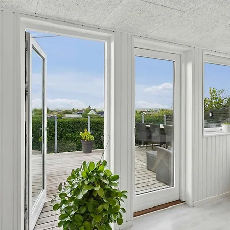 Lovely With Sea View * Karrebæksminde