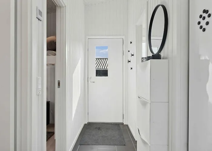 Σπίτι διακοπών Lovely With Sea View *